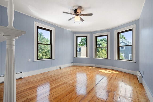 Foto del edificio - 526 E 5th St