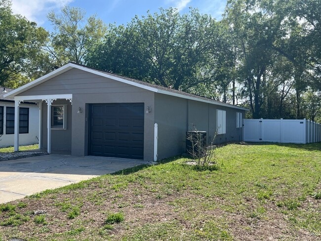 Building Photo - 4859 Billy Direct Ln