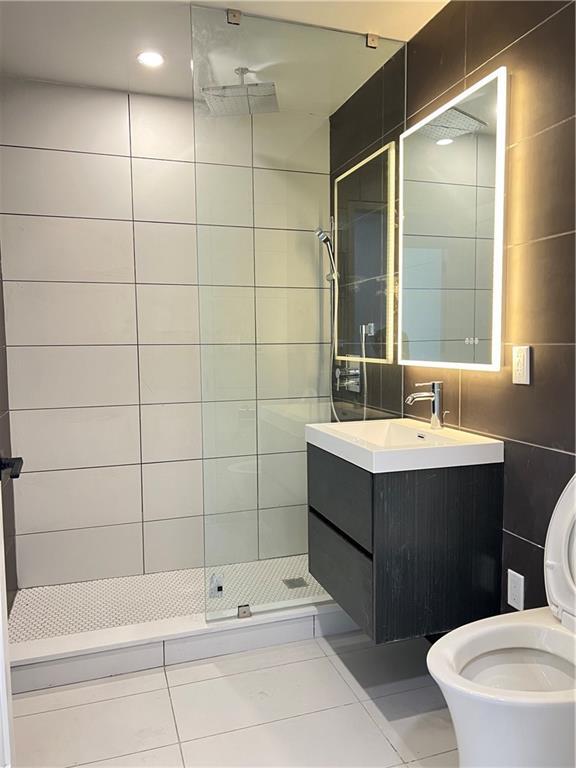 Foto del edificio - 1238 63rd St