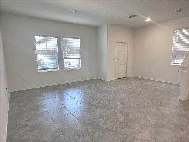 Foto del edificio - 6110 Blissful St
