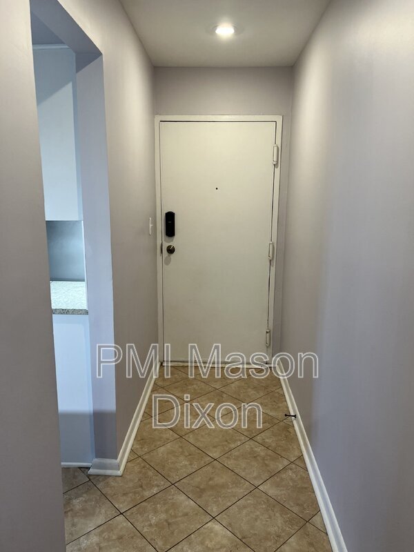 Foto del edificio - 6087 Majors Ln