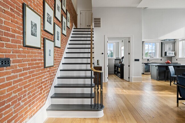 Foto del edificio - 725 5th St SE