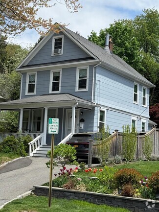 Building Photo - 64 Columbia Ave