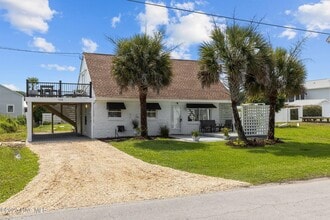 Building Photo - 125 Pelican Dr