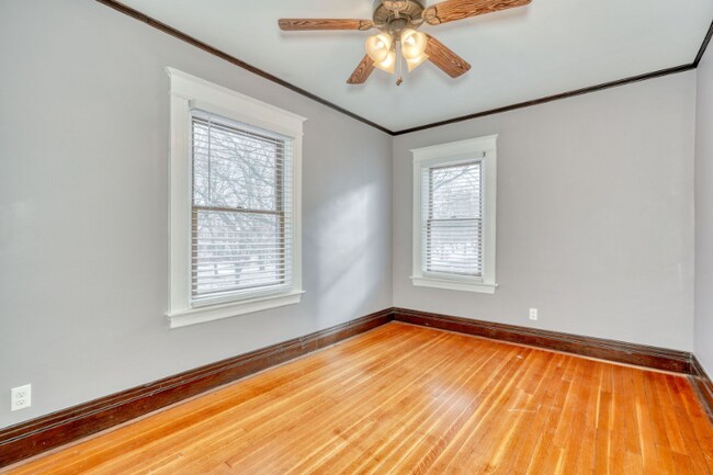 Building Photo - 285 Seneca Pkwy