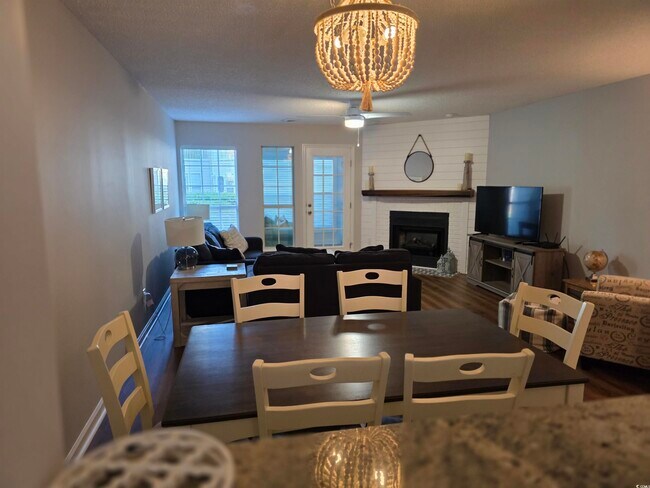 Foto del edificio - 1 Club Cir