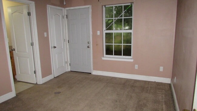 Foto del edificio - 3 BEDROOM DUPLEX
