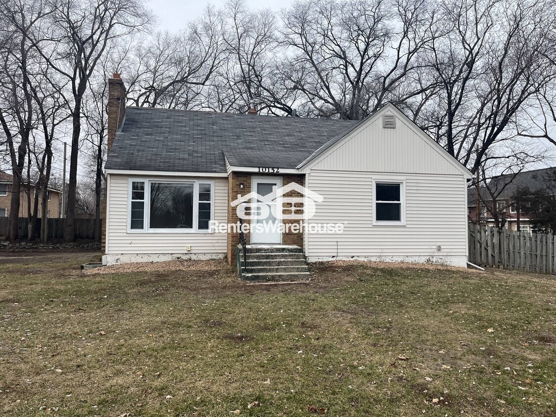 Primary Photo - 10152 Lyndale Ave S