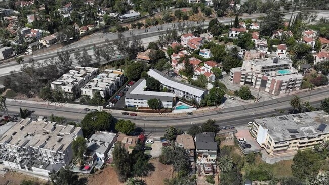  - The Claire Manor Apts