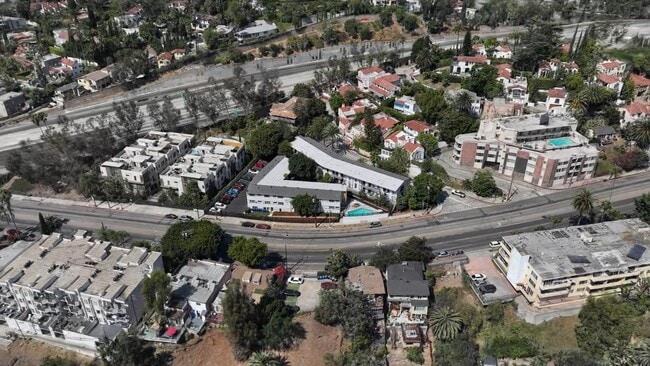  - The Claire Manor Apts