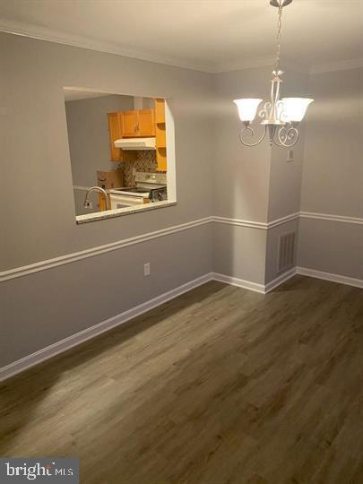 Building Photo - 5925 Heatherwood Ct