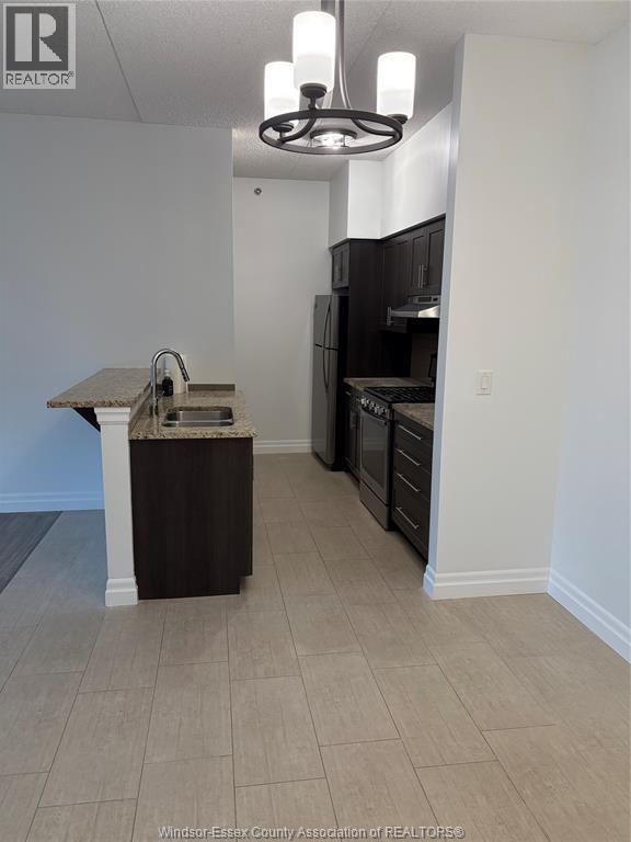 Building Photo - 250 Manning Rd