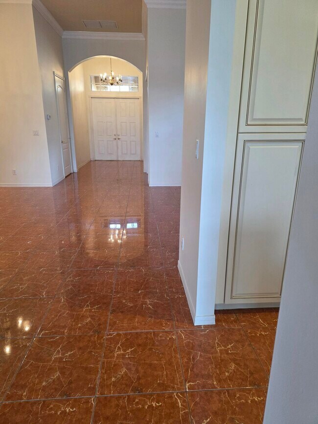 Foto del edificio - 7145 Veneto Dr