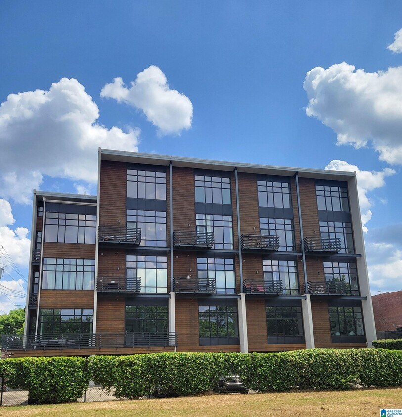 2226 1st Ave S Unit 206, Birmingham, AL 35233 Condo for Rent in