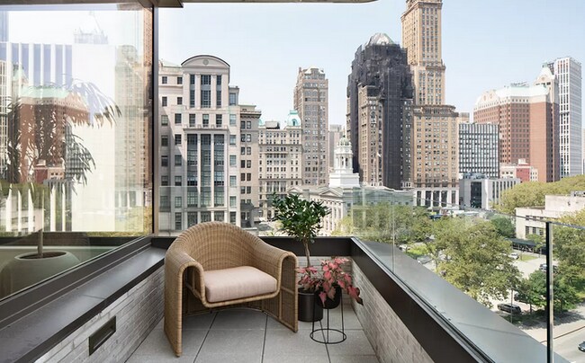Building Photo - 342 Fulton St