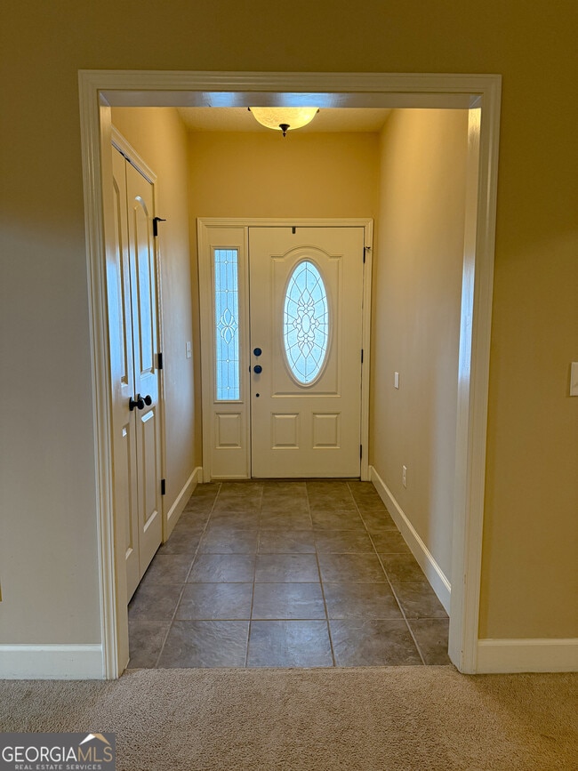 Foto del edificio - 102 Lexington Ln