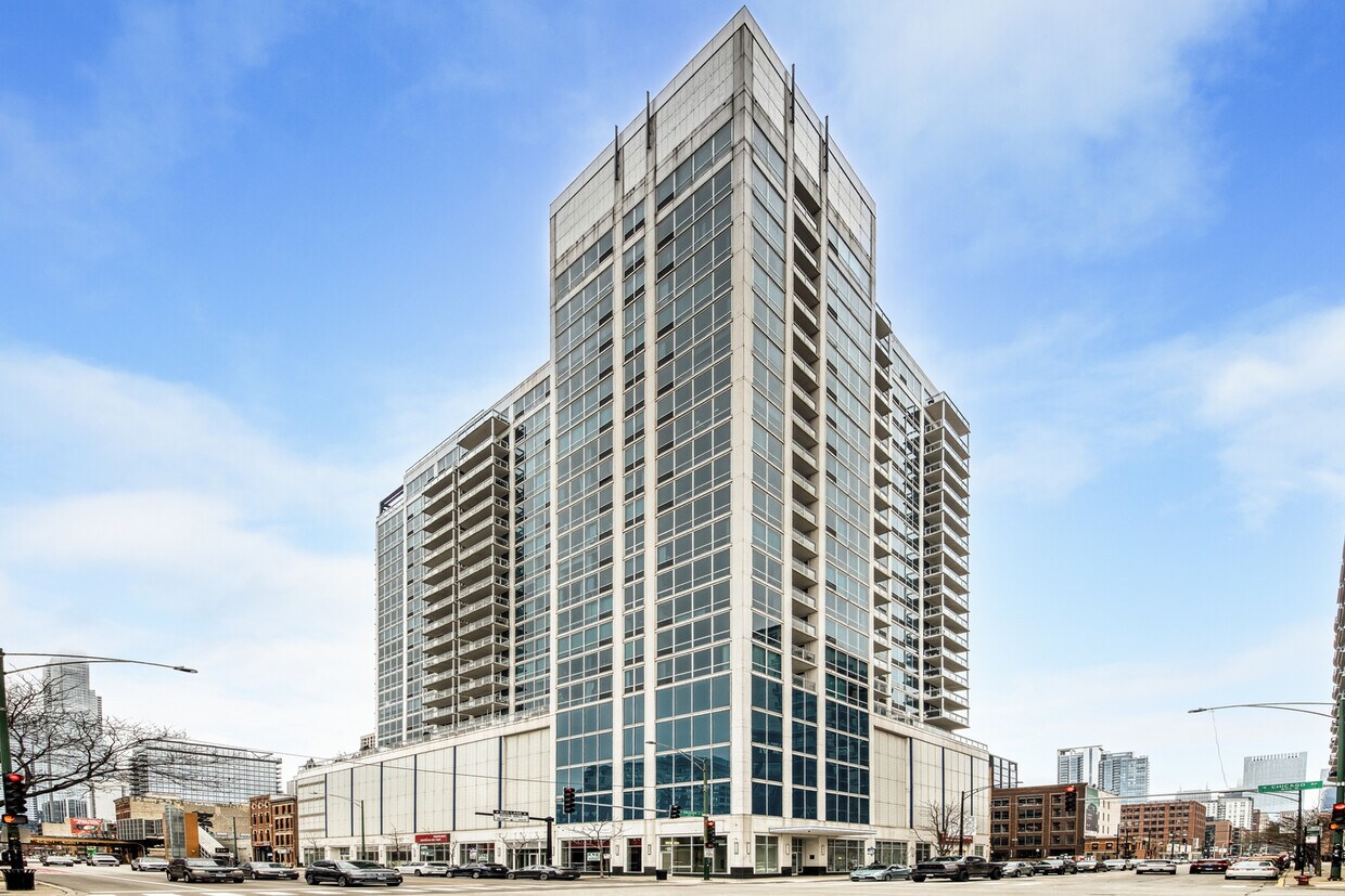 Foto principal - 757 N Orleans St