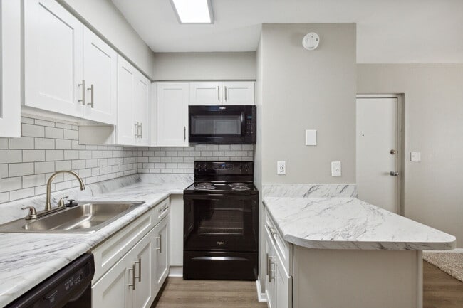 Building Photo - The Park Apartments