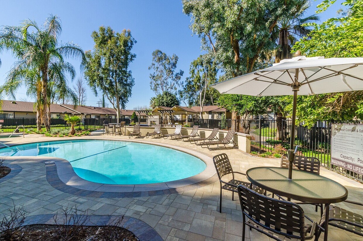 Pinewood Apartments Apartments Redlands, CA