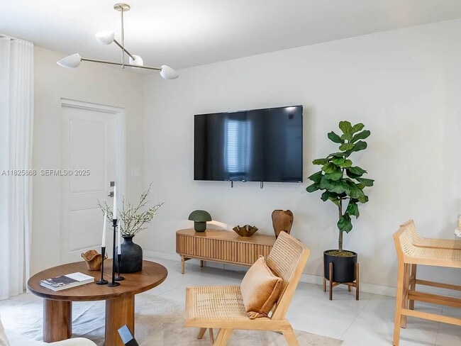 Foto del edificio - 628 NE 2nd St