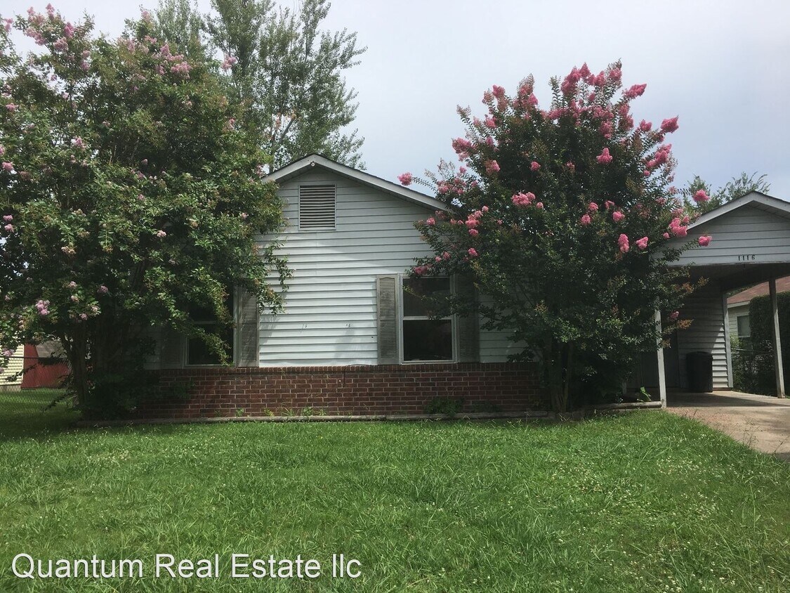 Primary Photo - 2 br, 1 bath House - 1116 FLAT ROCK CIRCLE
