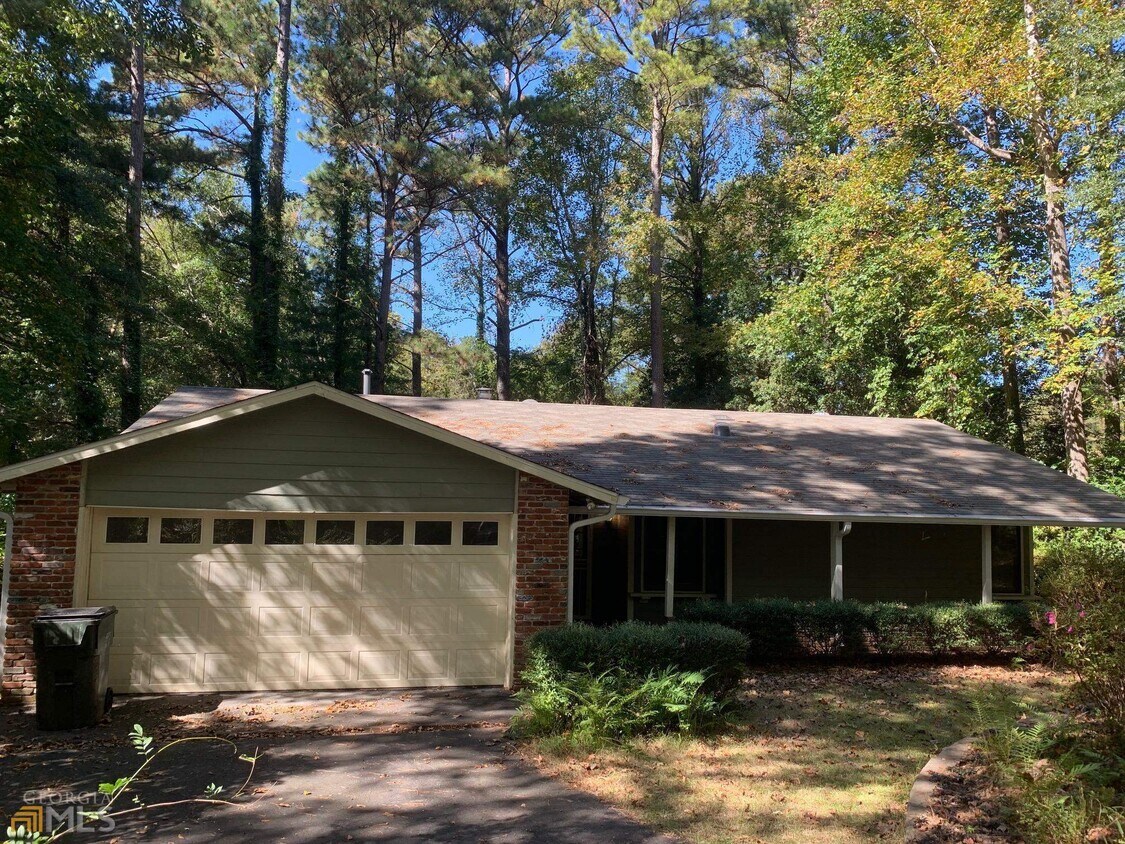 106 Lake Forest Dr, Peachtree City, GA 30269 House Rental in