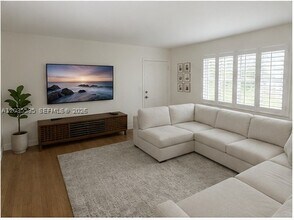 Building Photo - 7880 SW 55th Ave