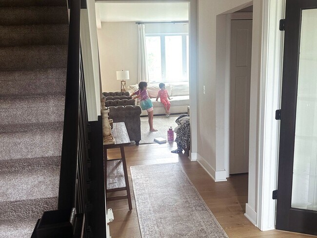 Foto del edificio - 4 Bedroom Single Family Home in Rochester