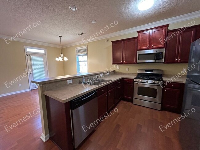 Building Photo - 7073 Blairs View Dr