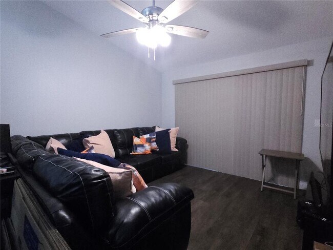 Foto del edificio - 2510 King Oak Cir