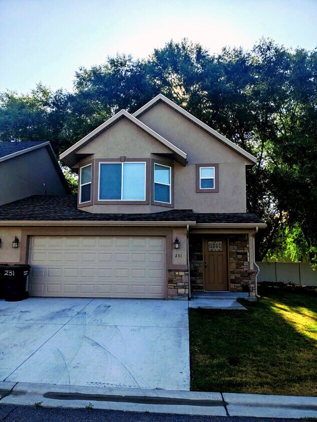 231 150, Franklin, ID 83237 Townhome Rentals in Franklin ID