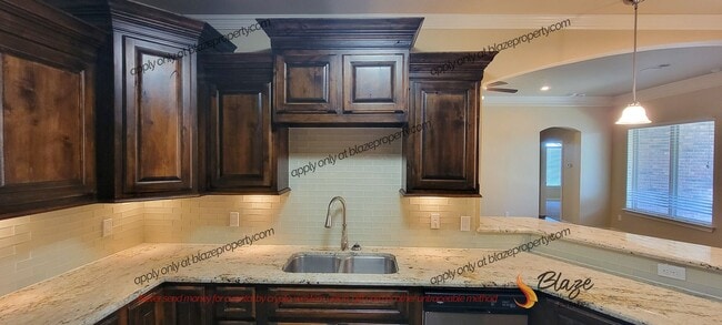 Building Photo - Rockstar Home with Stunning Features – 3 B...