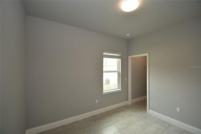 Building Photo - 99 Rolling Sands Dr