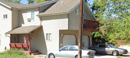 Building Photo - 1023 S Johnson St