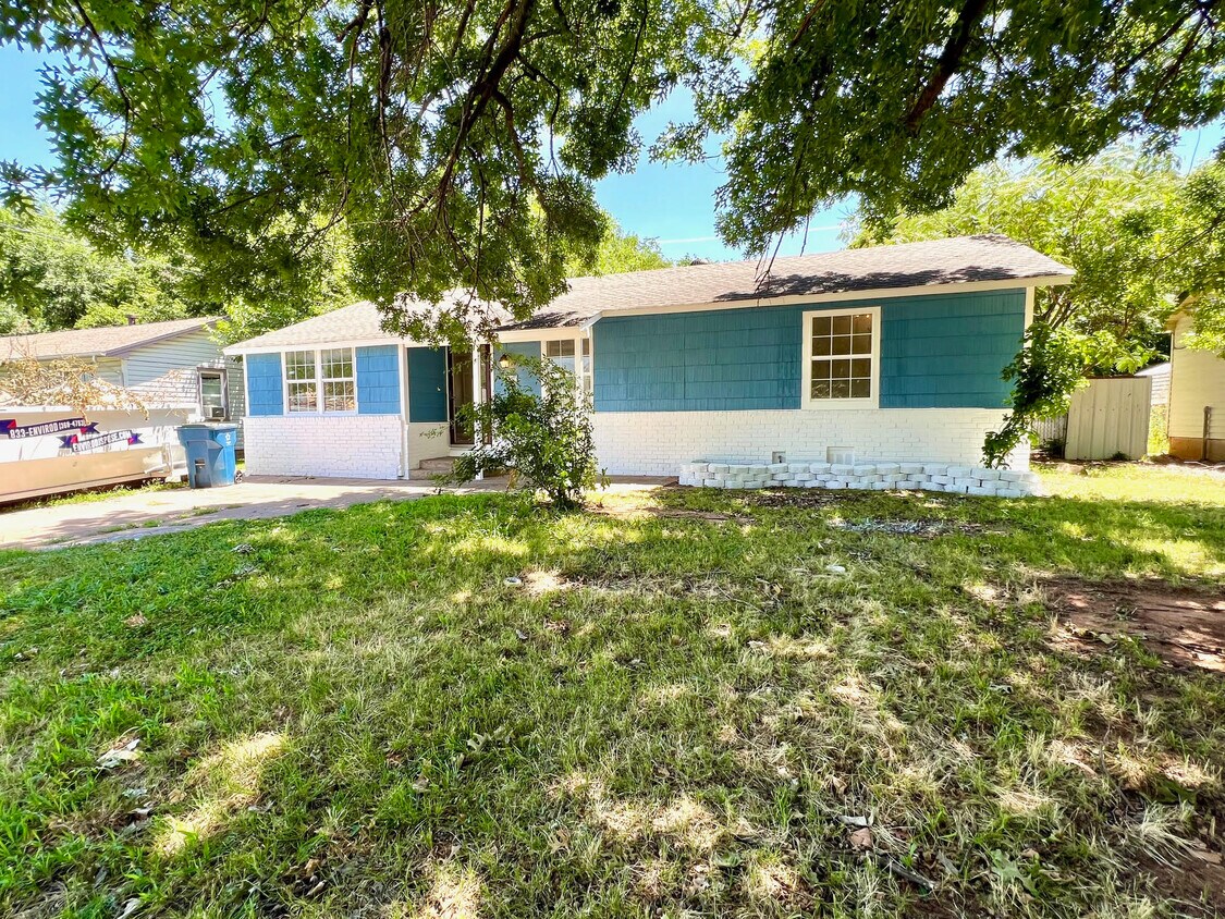 3516 Brookside Dr, Midwest City, OK 73110 House Rental in Midwest