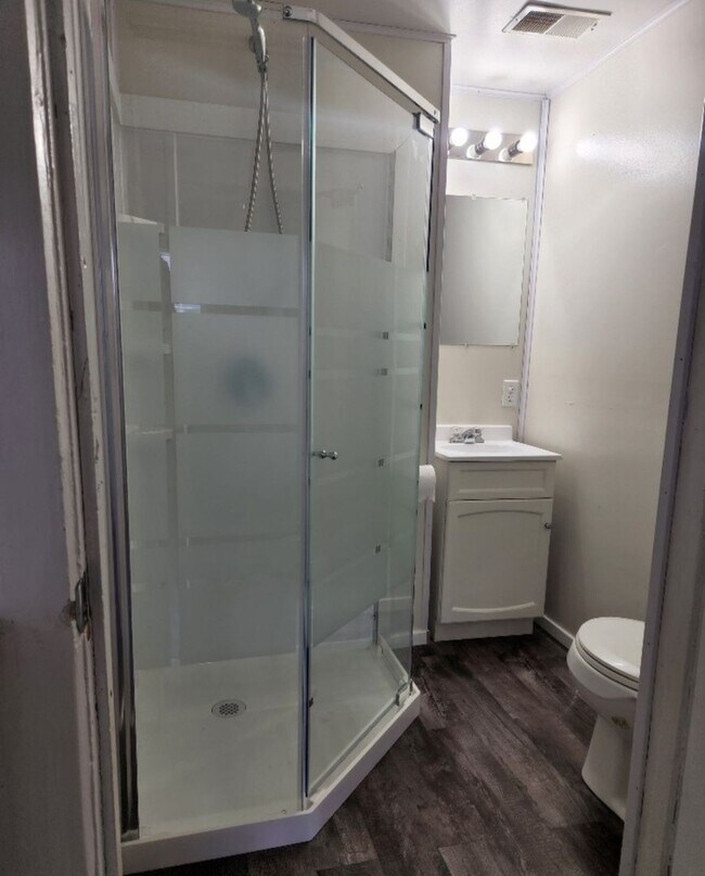 Foto del edificio - 314 S State St