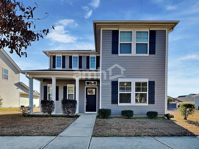 Building Photo - 221 Dogwood Cir