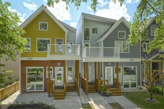 Building Photo - 604 Jessie Ave