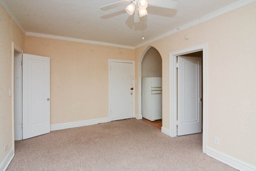 Foto principal - 4830 N Damen Ave
