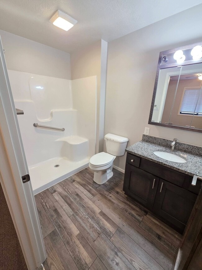 Foto del edificio - 2050 Quail St