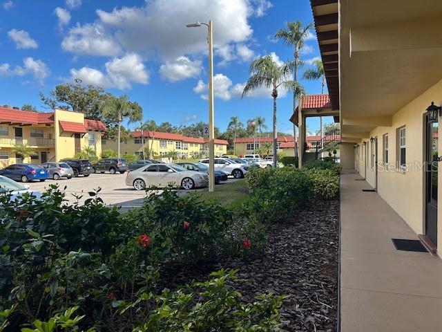 Foto del edificio - 1845 S Highland Ave