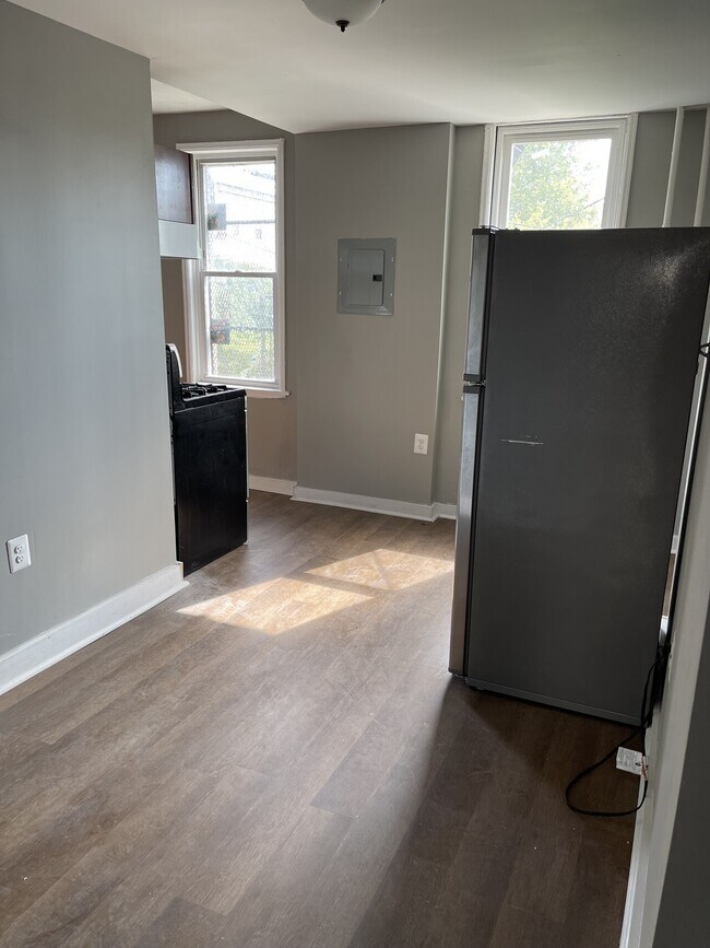 Foto del edificio - 2 Bedroom Apartment