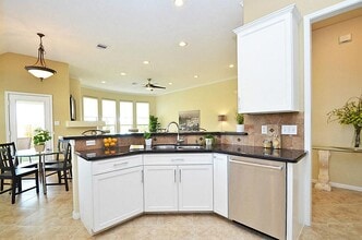 Building Photo - 1103 Parkhaven Ln
