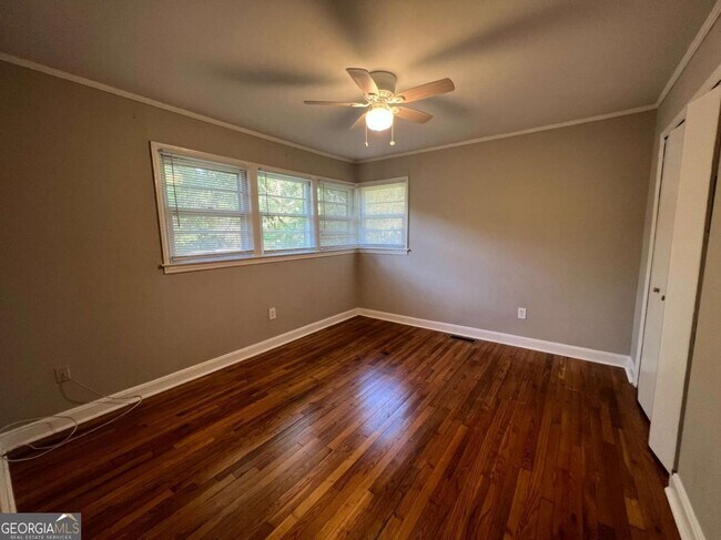 Foto del edificio - 434 Christopher Dr