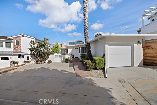 Building Photo - 226 La Jolla Dr