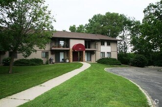 Building Photo - 5333 Brody Dr