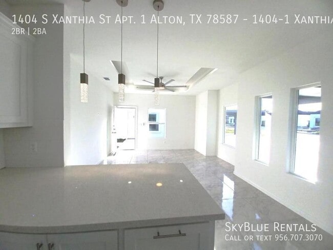 Building Photo - 1404 Xanthia, 1404-1 Xanthia