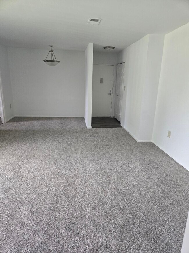 CO1-L Living Room - Heritage Woods