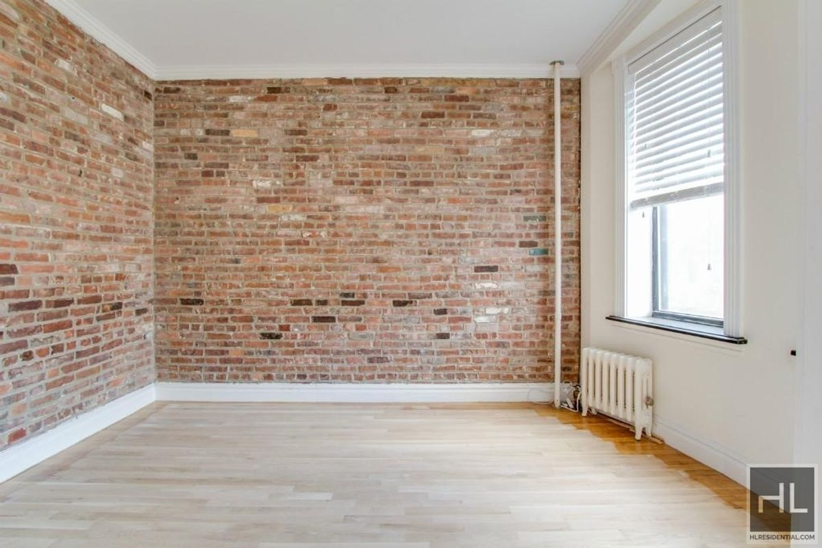 Primary Photo - SPACIOUS Gramercy 2 Bedroom - Available Now