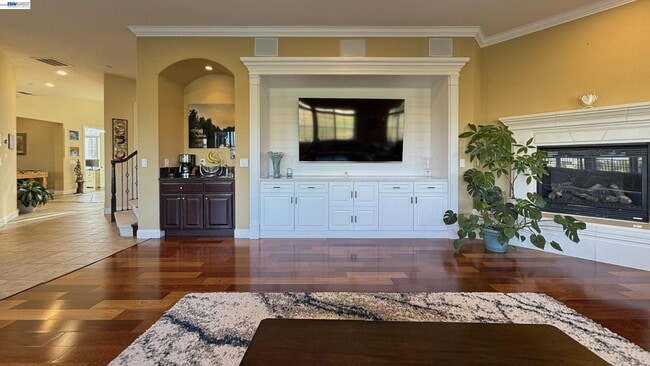Building Photo - 5637 Saddle Creek Terrace